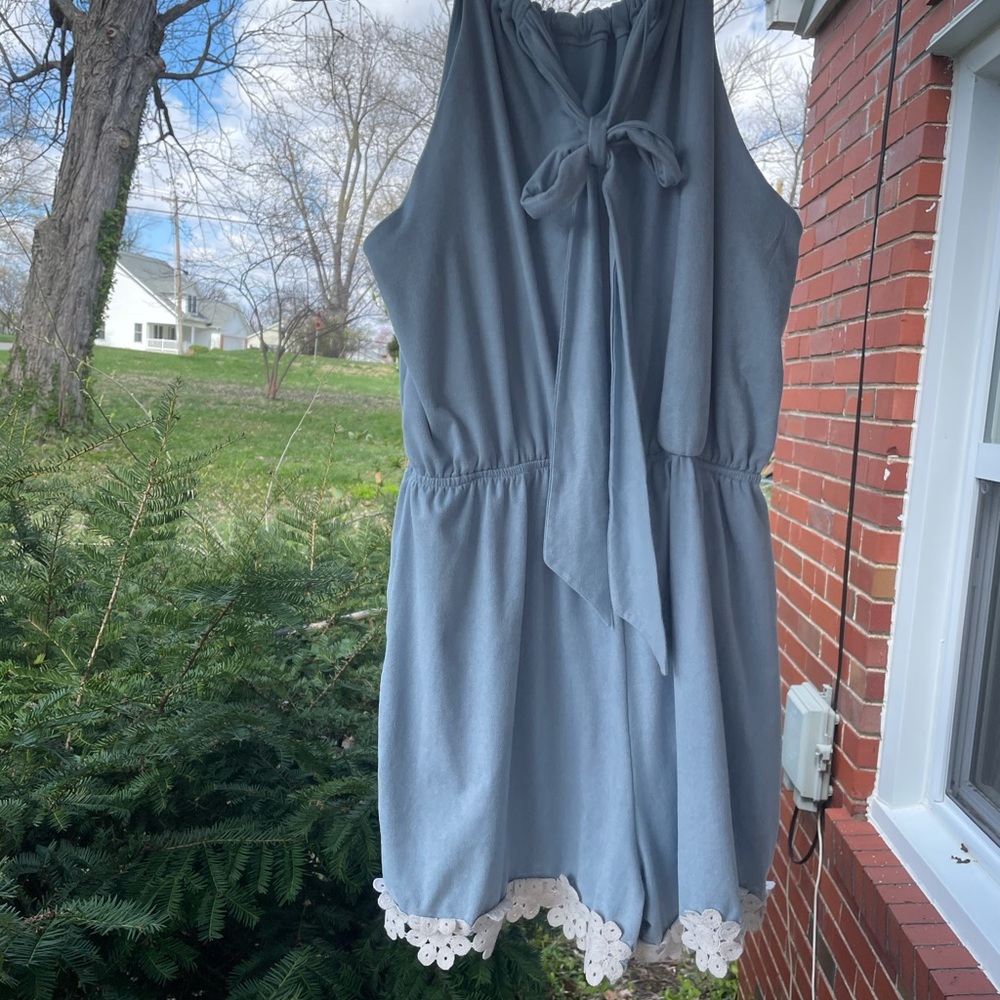 Adorable 🥰 Alter’d State Romper! - Picture 3 of 6